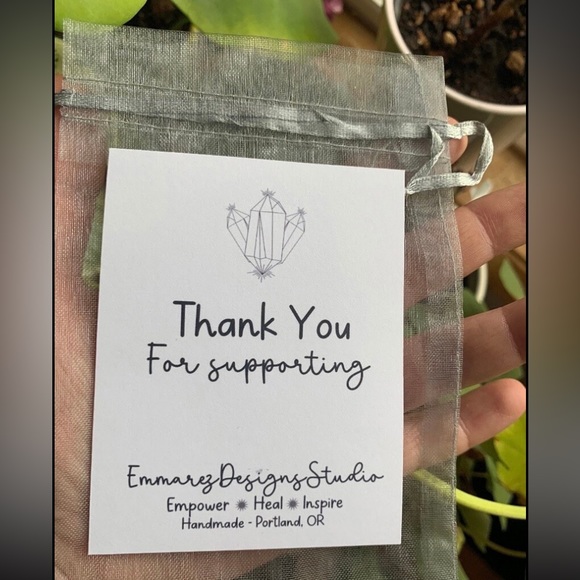 ✨NWT Silk Tassel Feathered Pendant Necklace Gold✨ Statement Necklace✨ Gift - Picture 5 of 5